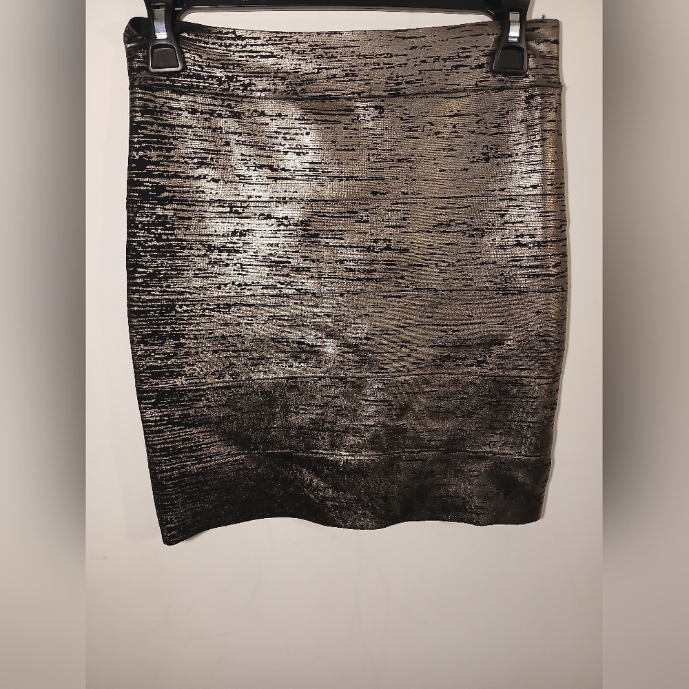 BCBGMaxAzria Metallic Black Pencil Skirt